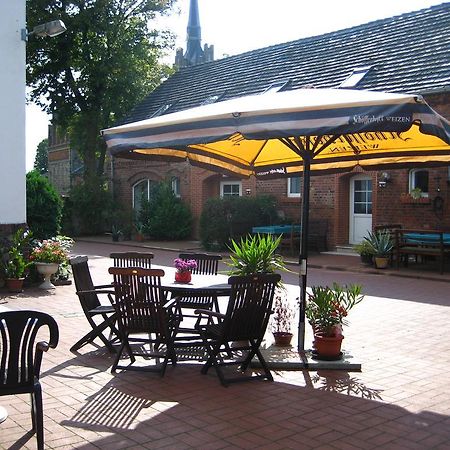 Landgasthof Simke Hotel Rietz Neuendorf Bagian luar foto