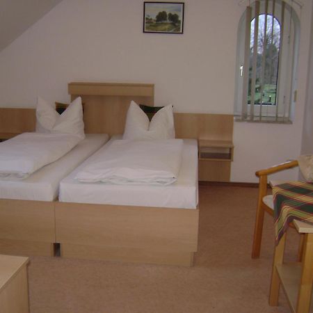Landgasthof Simke Hotel Rietz Neuendorf Bagian luar foto